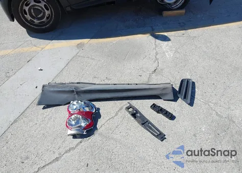 2015 Smart Fortwo Pure из США, поврежденный, VIN WMEEJ3BA7FK804191